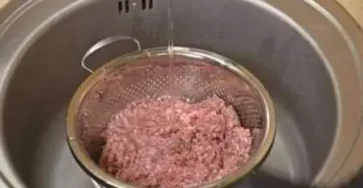 Faut il laver la viande hache avant de la cuire.jpg